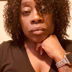 Meet your Posher, Alissa